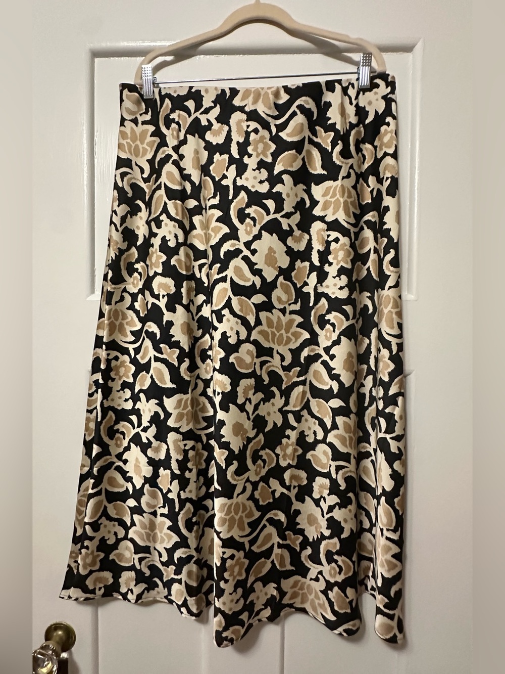 Ann Taylor Factory Floral Midi Skirt XL NWT - Picture 2 of 6